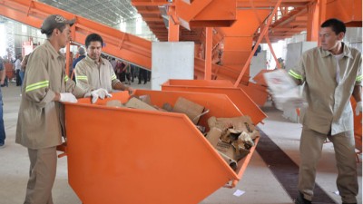 La nueva planta de residuos de Paraná y el cambio en los hábitos de trabajo