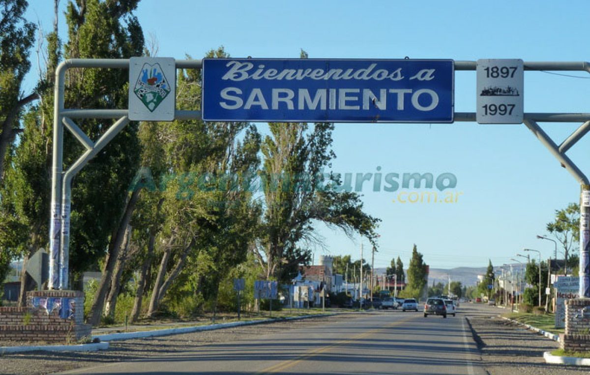 Provincia entregó $2,8 milllones para obras en Sarmiento