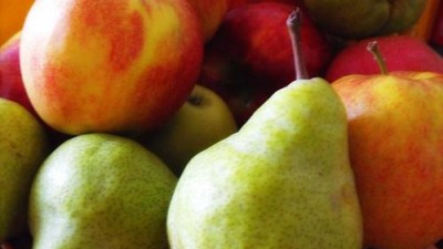 Nación, Río Negro y Neuquén constituyeron un fondo para productores de peras y manzanas