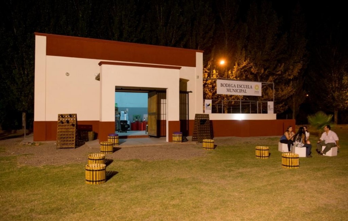Junín es la primera comuna con bodega escuela propia en Latinoamérica