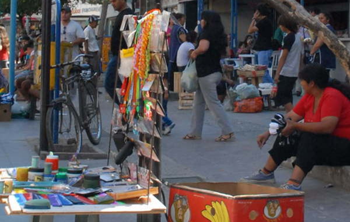 Proyectan desalojar a lavacoches y vendedores «ambulantes» en Santiago