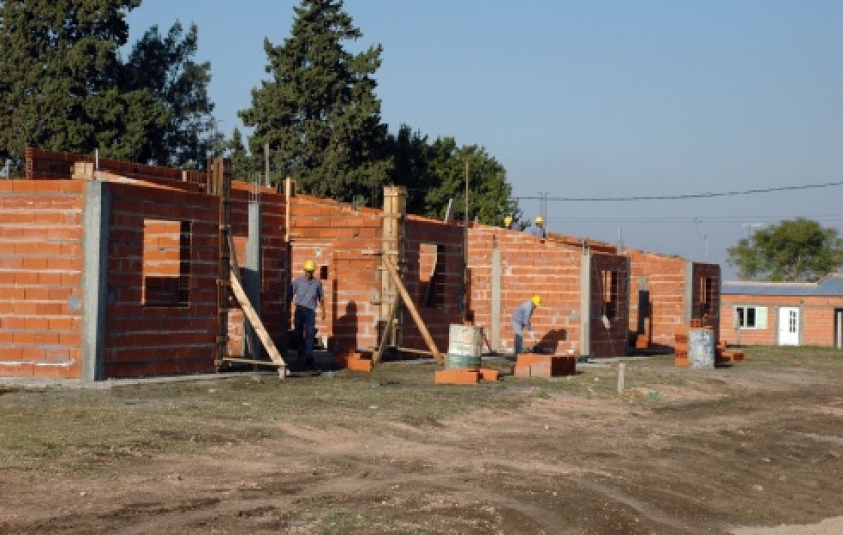 Se construyen 120 viviendas en Concepción del Uruguay