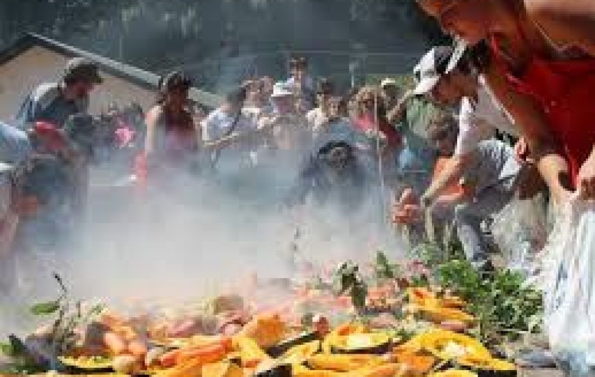 Fiesta Nacional del Curanto en Colonia Suiza, 21 y 22 de febrero