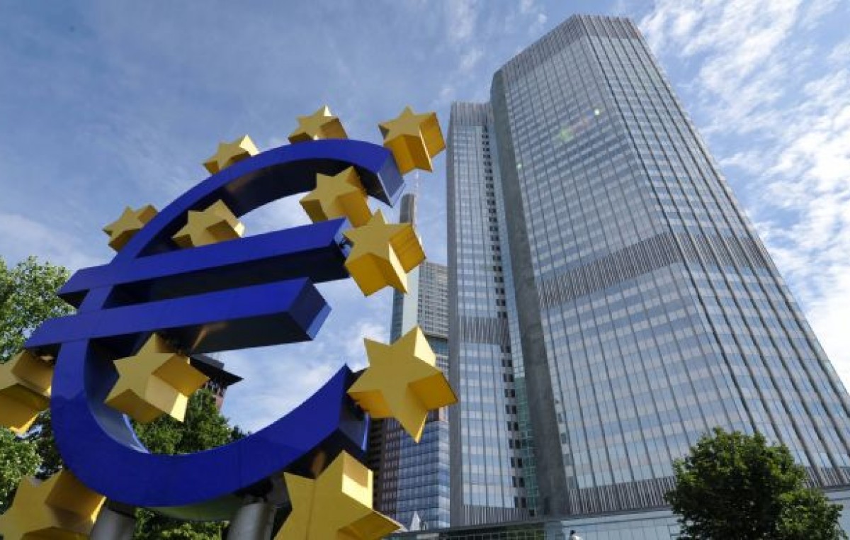 Grecia solicitó al eurogrupo la extensión del crédito por seis meses