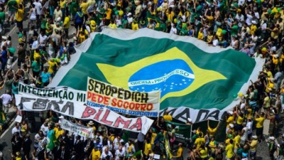Brasil: protestas contra Dilma Rousseff reúnen a miles de manifestantes