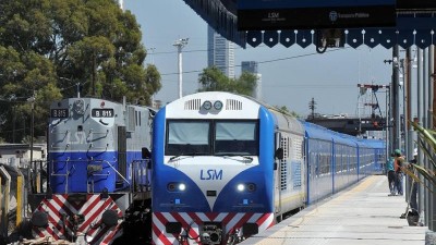 Los gremios ferroviarios respaldaron y calificaron de «histórico» el anuncio de reestatización de los trenes