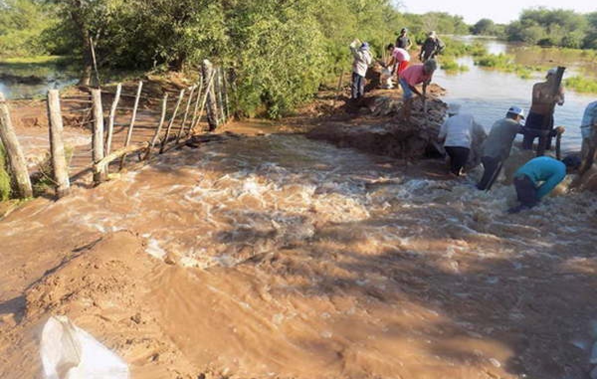 Santiago: Pueblos afectados por sendos desbordes de los ríos Salado y Urueña