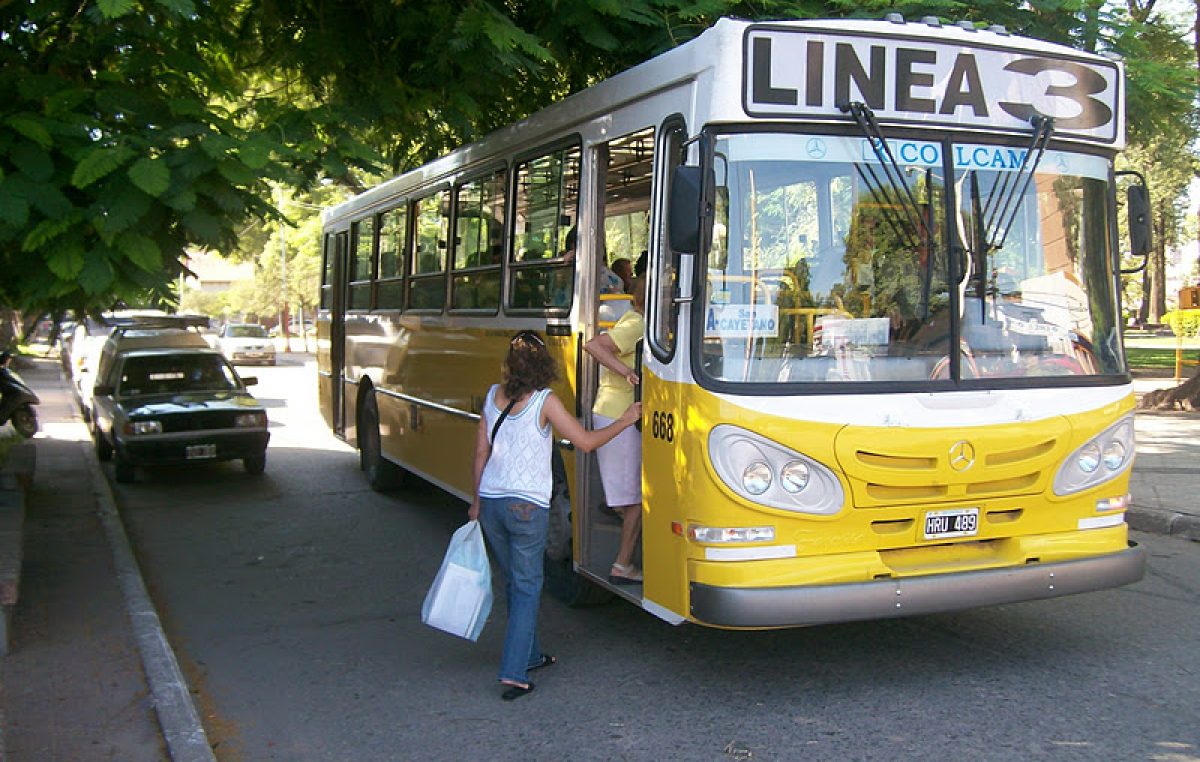 Corrientes: La Provincia y la Capital avanzan en la mejora del transporte de pasajeros