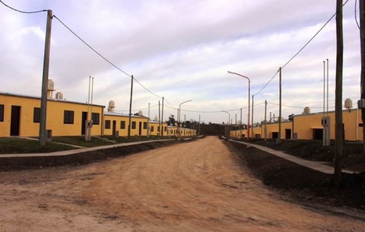 Esta semana se licitarán 460 nuevas viviendas para 23 localidades entrerrianas