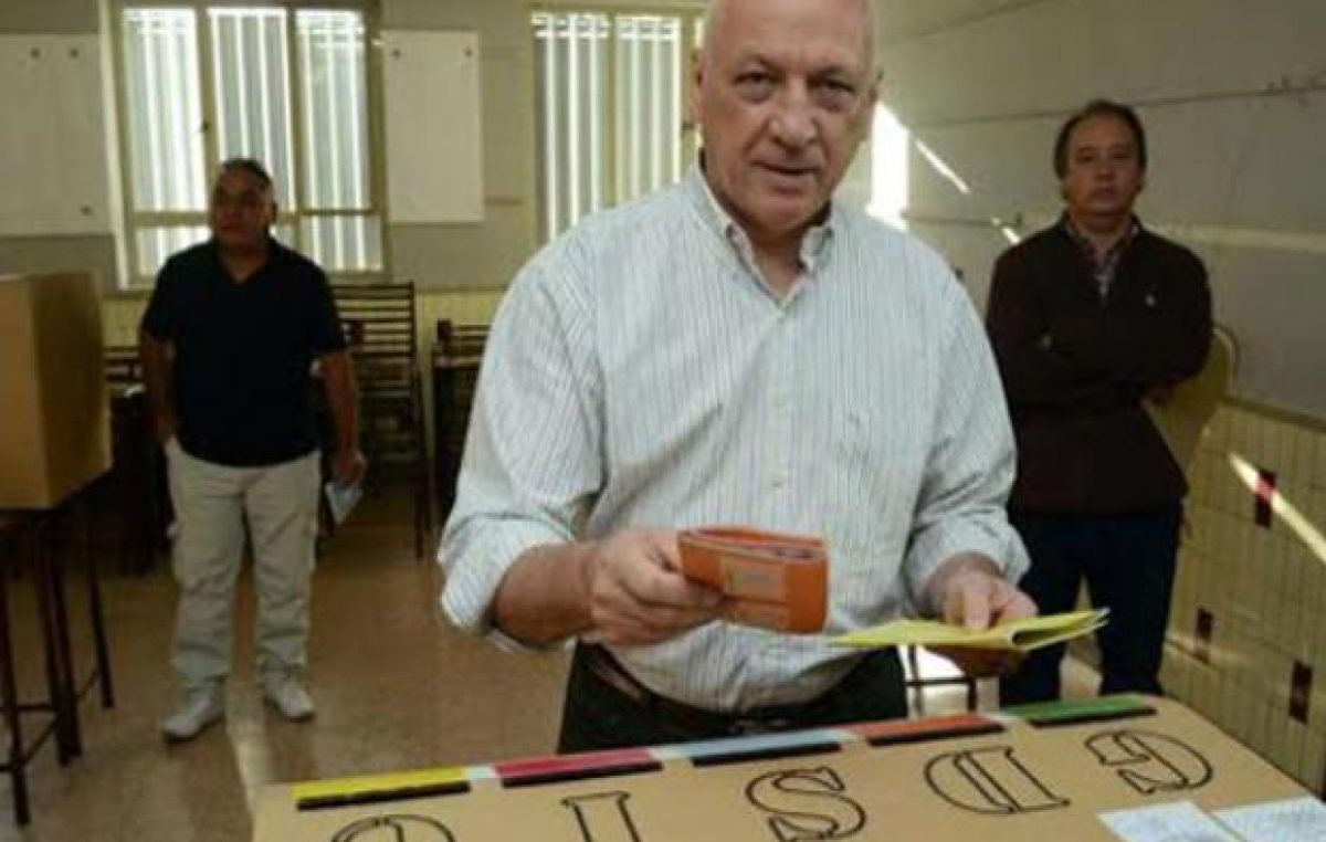Santa Fe: Bonfatti admitió que todavía restan más de 200 mil votos por contar