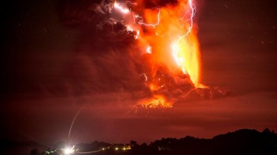 La erupción del Calbuco sorprendió y alarma a la región