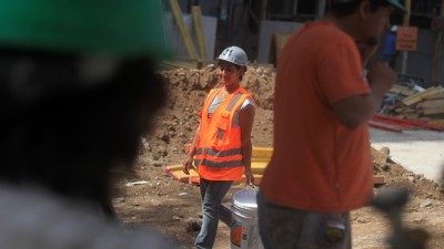 Mujeres obreras: más de 2.500 buscan perfeccionarse en el rubro de la construcción
