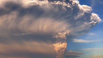 Volcán Calbuco se mantiene altamente inestable y ciclo eruptivo podría extenderse varios meses