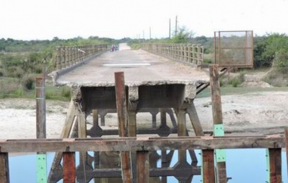 El Senado pide la reconstrucción del puente en Esquina