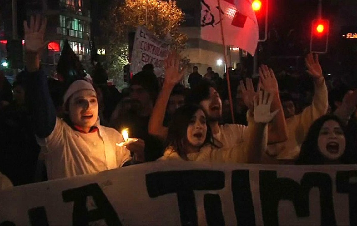 Chile: más de 170 detenidos y una decena de heridos en marcha estudiantil