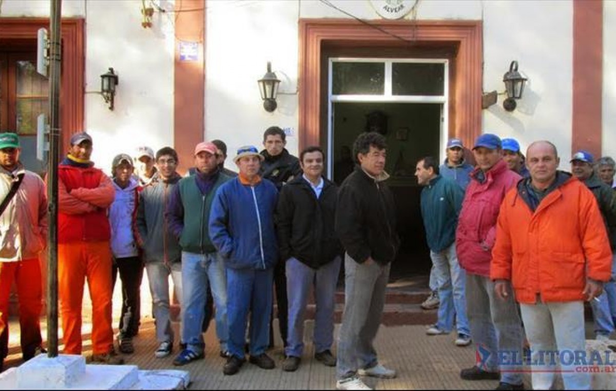Corrientes: Municipales de Alvear reclamaron aumento salarial