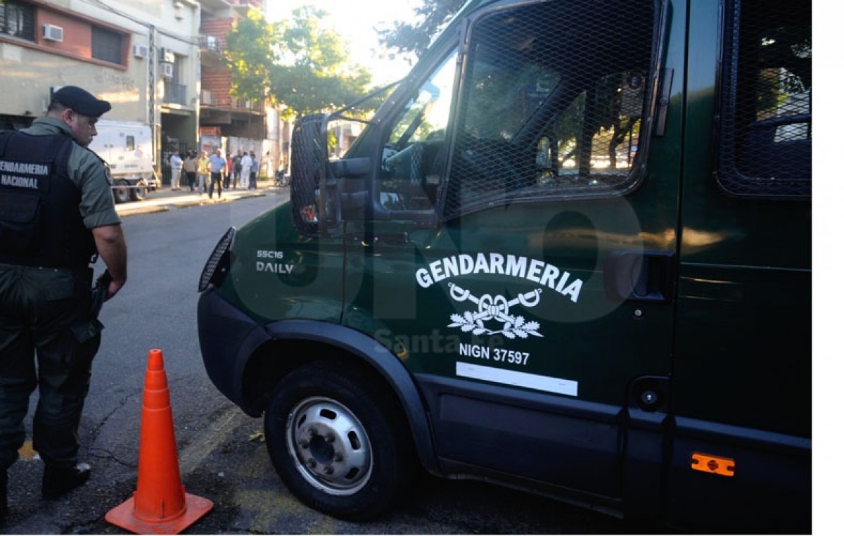 El Intendente de Santa Fe reclamó la presencia permanente de Gendarmería en la ciudad