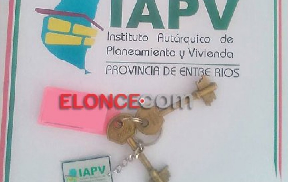 El IAPV entrega 88 viviendas en Paraná