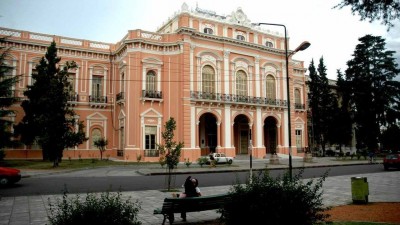 Salta: “el Gobierno garantizará la transición en los municipios”