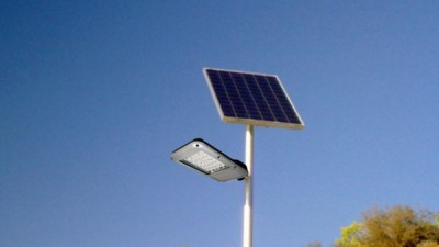 Crespo: Proyectan que parte del alumbrado público se alimente con energía solar y eólica