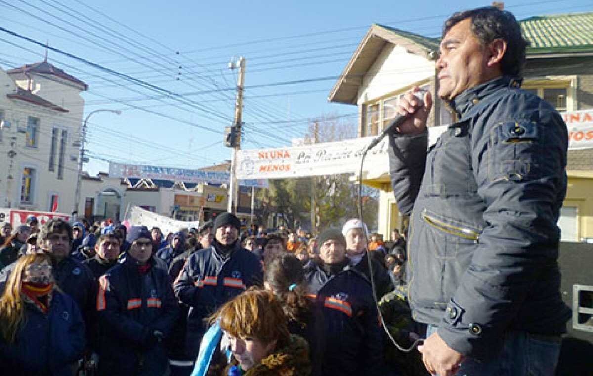 Continúan las medidas de fuerza por el conflicto municipal en Río Gallegos