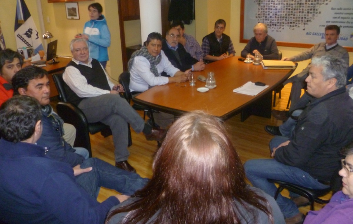 El Municipio de Río Gallegos expuso números ante el Soem y concejales