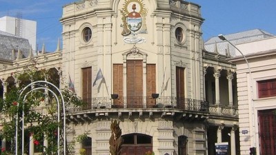 El Municipio de Paraná dispuso un aumento de las asignaciones familiares