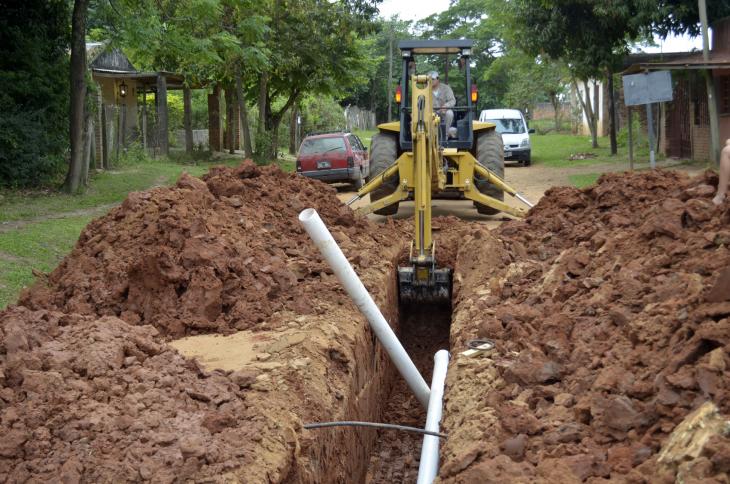 el_municipio_capitalino_extiende_redes_cloacales_en_el_barrio_san_antonio_1__0