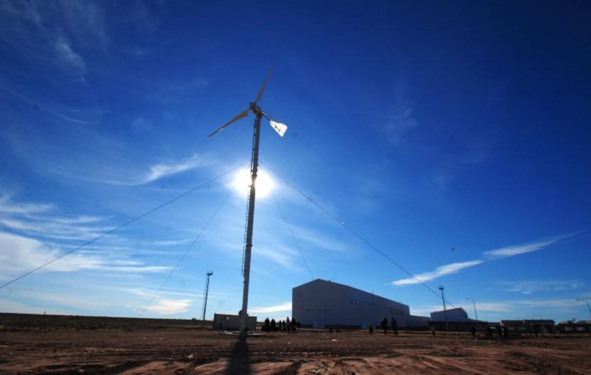 El viento ya genera energía en Cutral Co