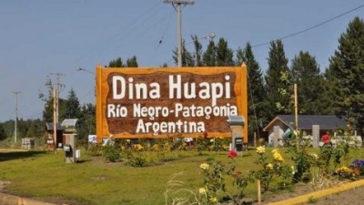 Concejales de Dina Huapi solicitan al Congreso Nacional la reducción en el precio de las naftas