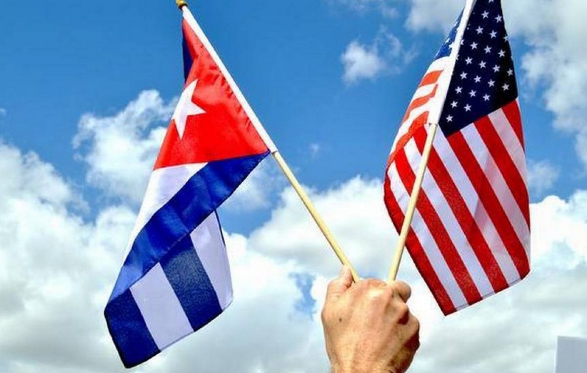 Cuba y EEUU anuncian la apertura de sus embajadas