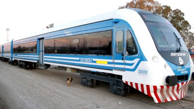 Neuquén: El tren llega en medio de una enorme expectativa