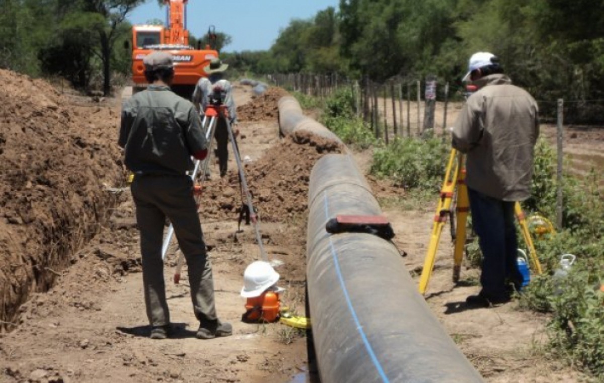 Arrancó la obra del acueducto entre Villa Berthet y San Bernardo