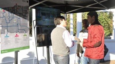 Extienden la red de Wifi gratuito a espacios verdes de distintos barrios de La Plata