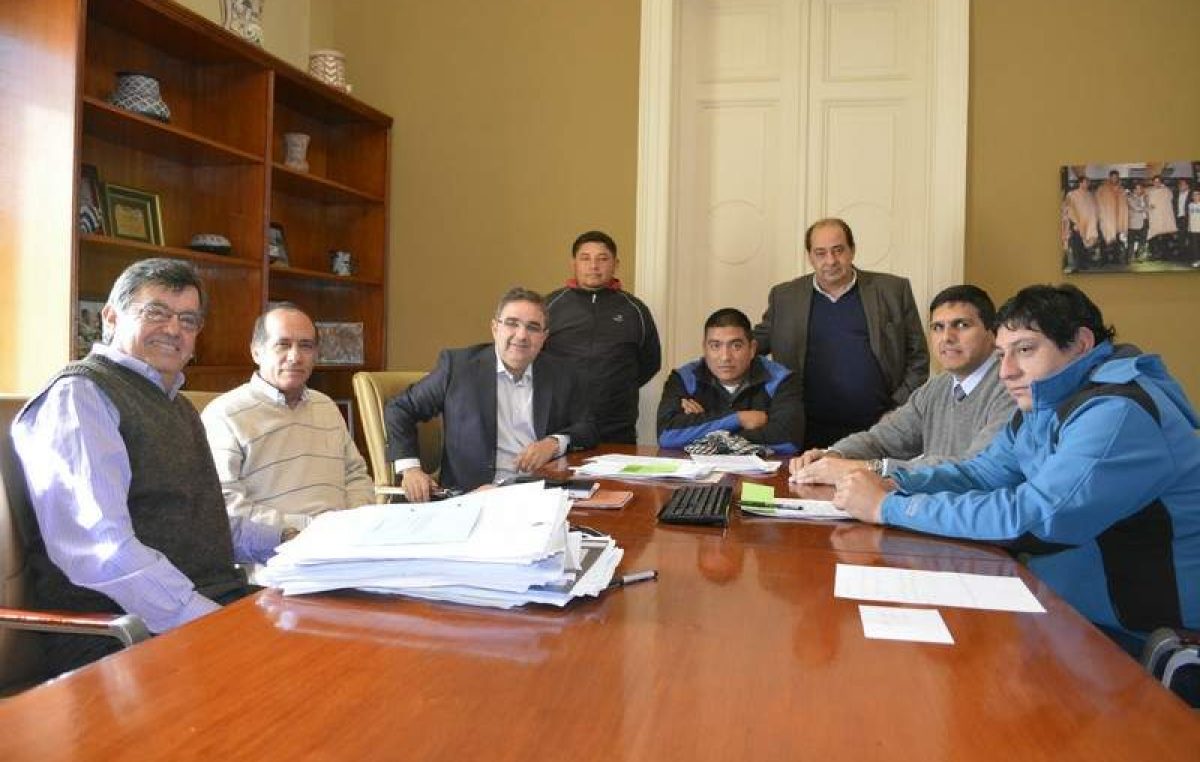 El municipio de Catamarca avanza sobre la reforma del pase a planta para los empleados no permanentes