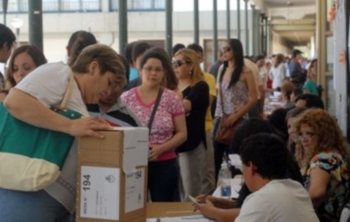 En Catamarca, uno de cada 132 votantes es un precandidato