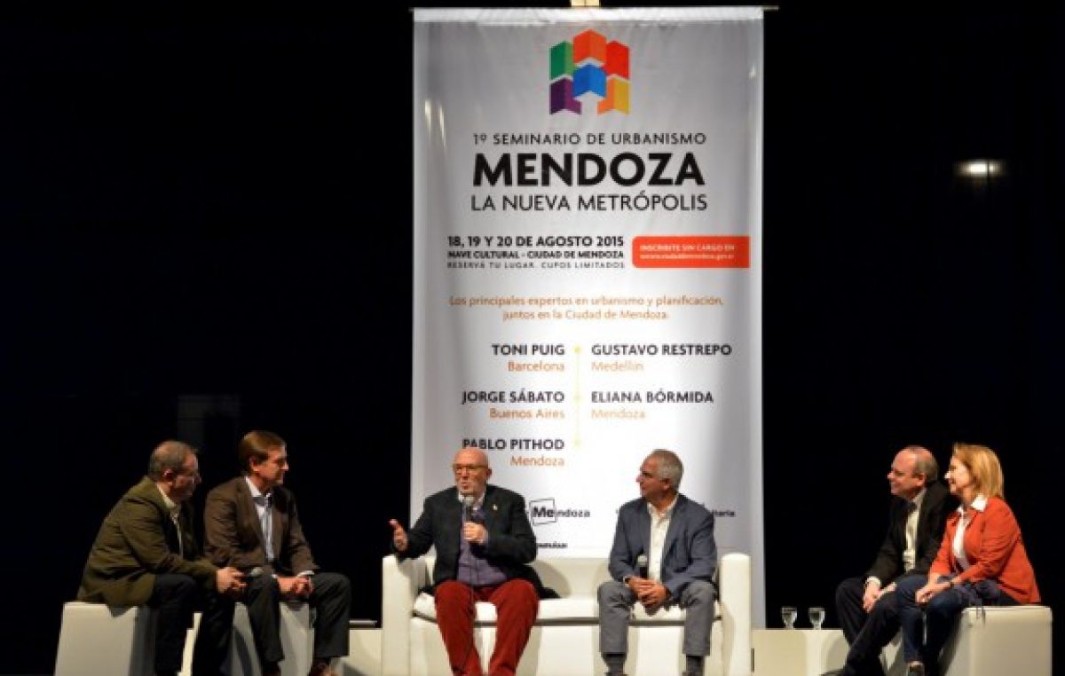 El Intendente de Mendoza alienta la multiplicación de los municipios