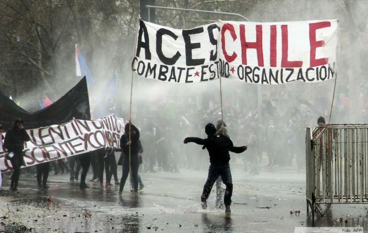 Unos 80.000 chilenos se movilizaron en Santiago por educación gratuita