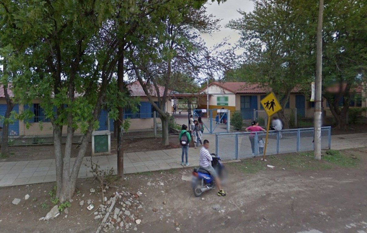 Dos escuelas municipales de Córdoba sin clases por asambleas