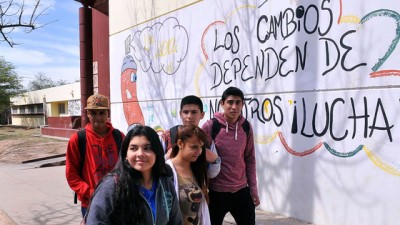 Más de la mitad de los chicos «sí-sí» ( estudian y trabajan ) viven en el interior de Córdoba