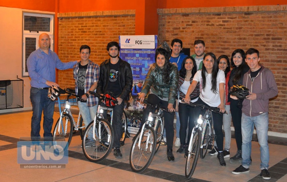Presentaron el primer plan de bicicletas para estudiantes de Paraná