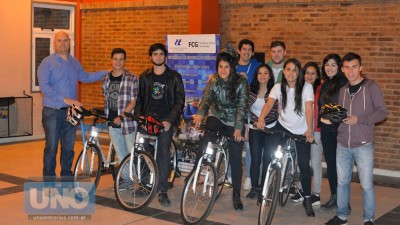Presentaron el primer plan de bicicletas para estudiantes de Paraná