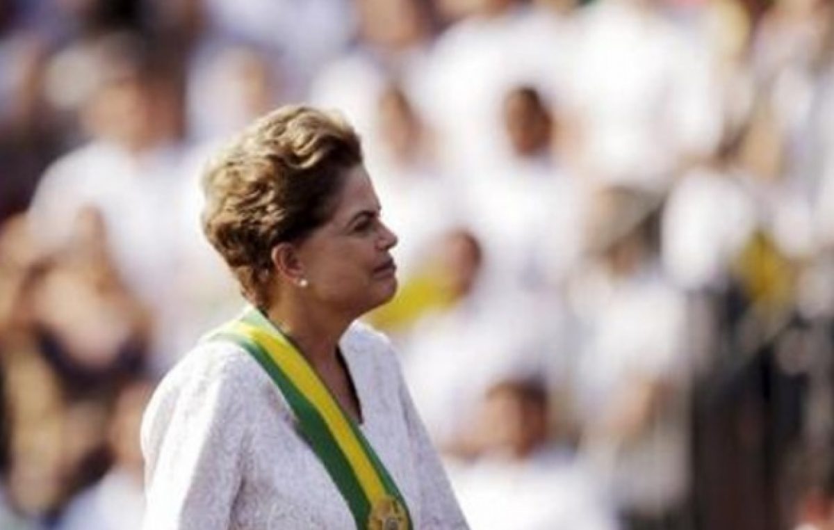 Dilma Rousseff calificó como una «versión moderna de golpe de Estado» lo que está pasando en Brasil