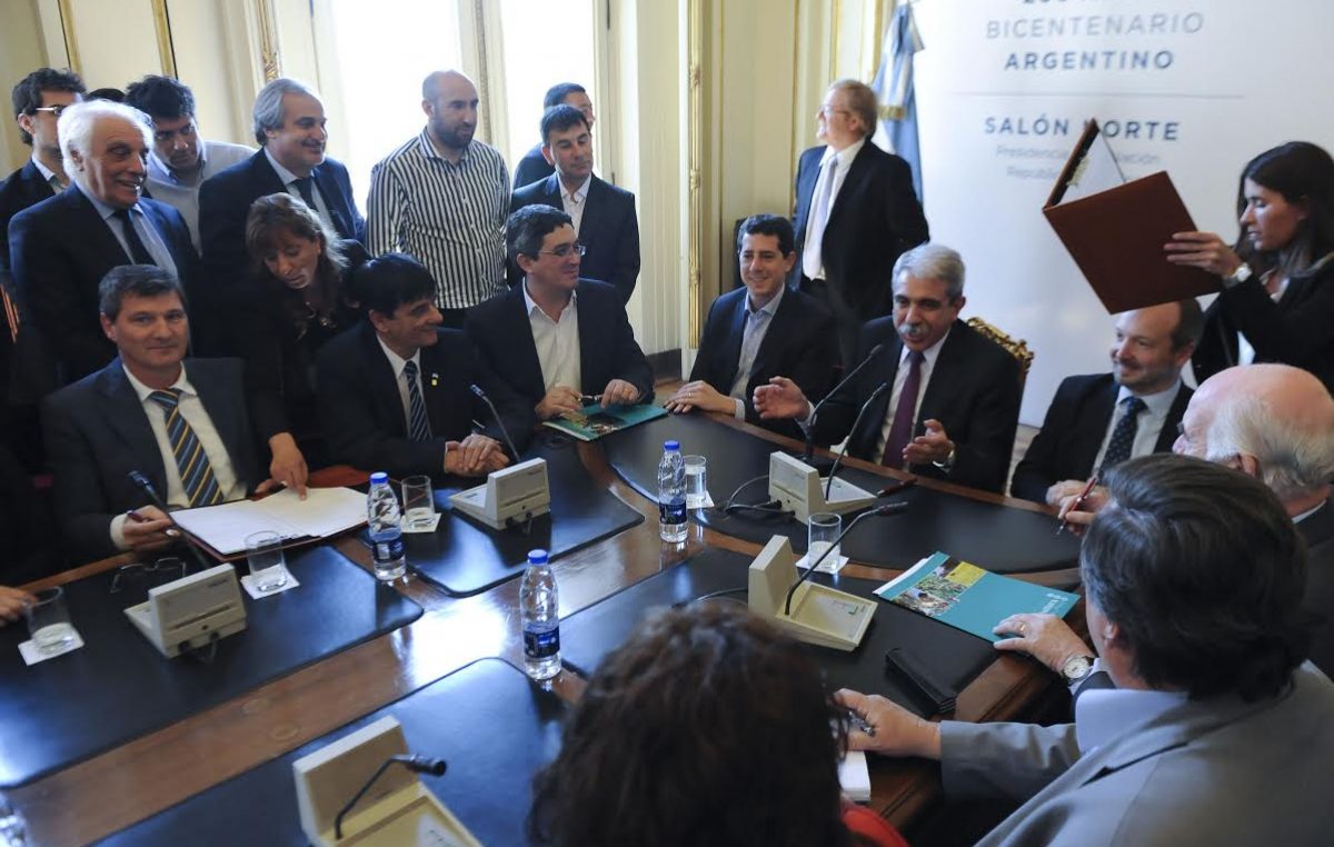 Emergencia agropecuaria: Firman acuerdo con 52 municipios bonaerenses