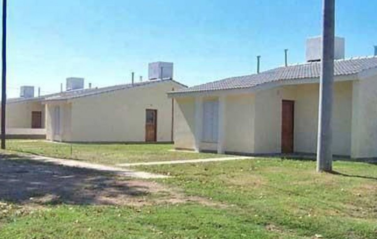 En Morteros adjudican viviendas construidas con fondos de tragamonedas