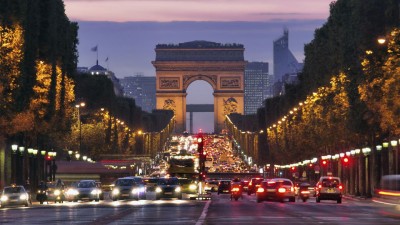 En París se prohibirá que los autos circulen los domingos