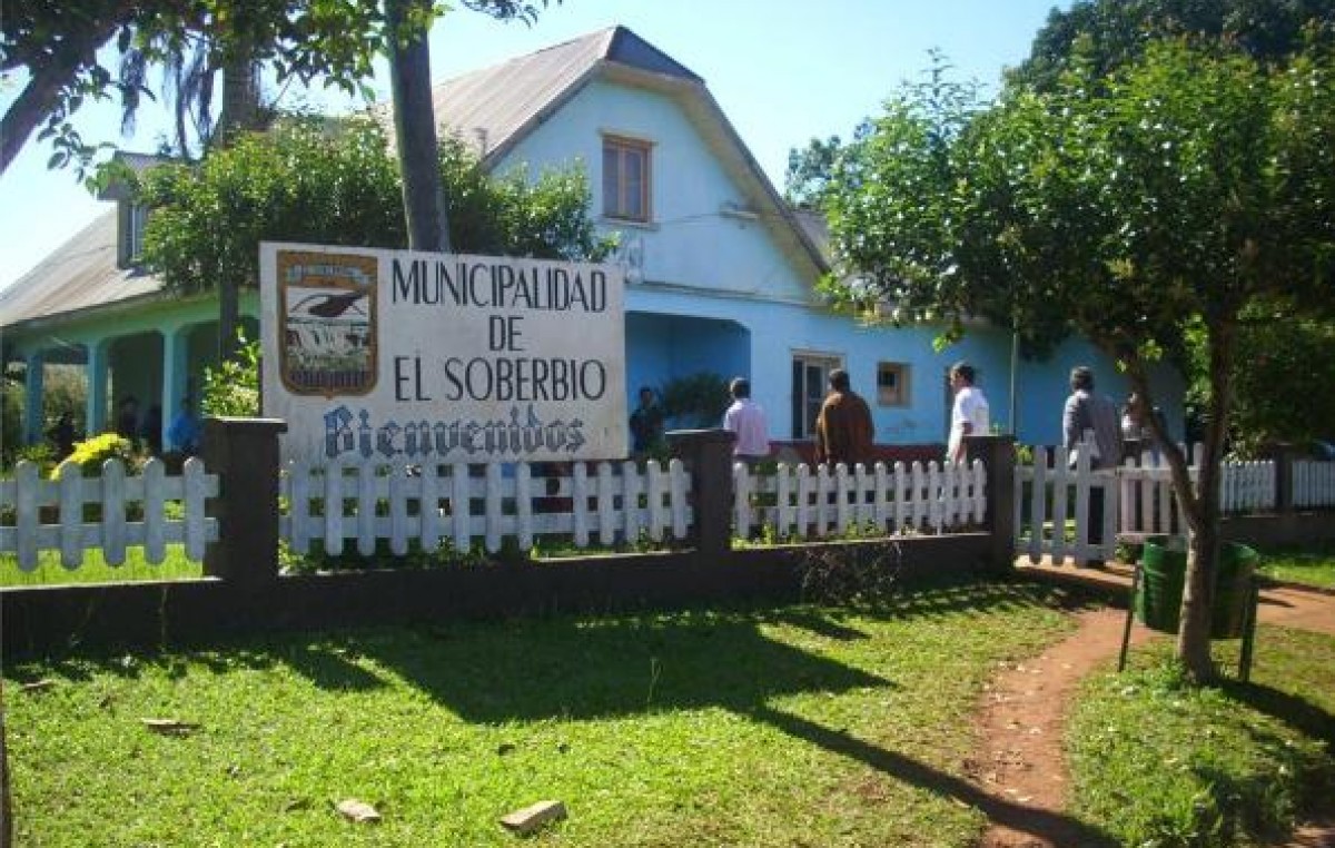 Municipales de El Soberbio cobraron solo el 50 por ciento del sueldo y están en alerta