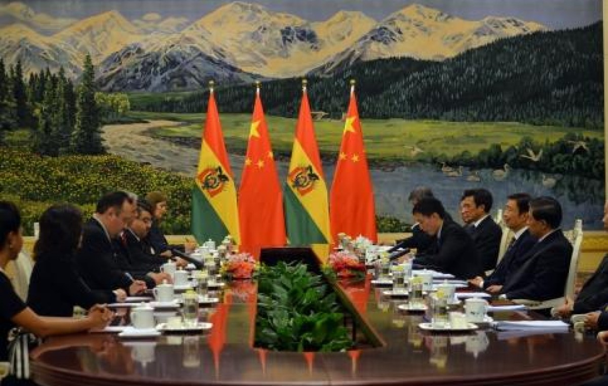China otorgó un crédito por $us 7 mil millones a Bolivia para infraestructura