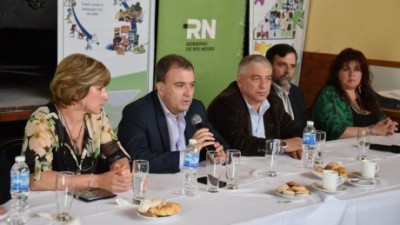 Río Negro: Reunión entre Desarrollo Social y 17 municipios provinciales