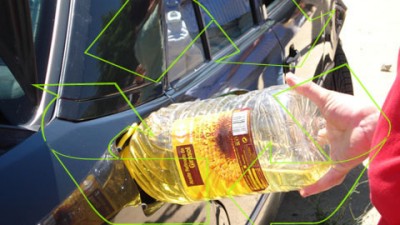 Vehículos municipales en Devoto usan combustible hecho con aceite usado
